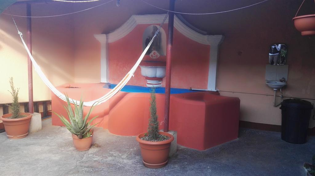 Hostal Morenos Antigua Εξωτερικό φωτογραφία