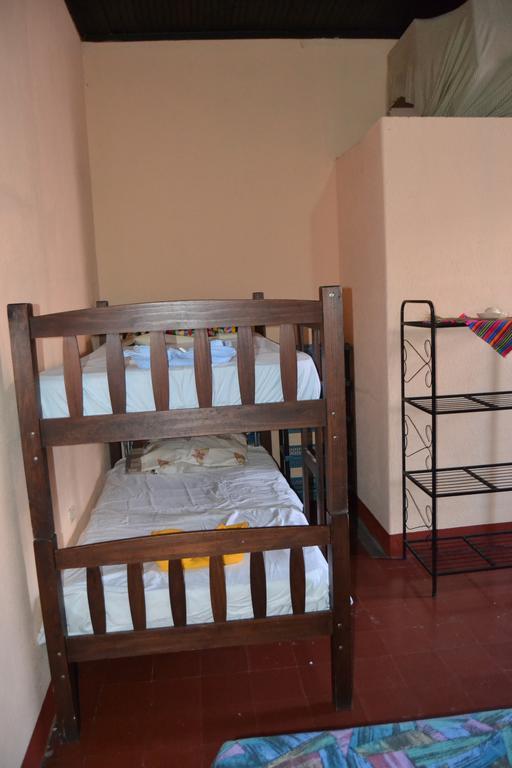Hostal Morenos Antigua Εξωτερικό φωτογραφία