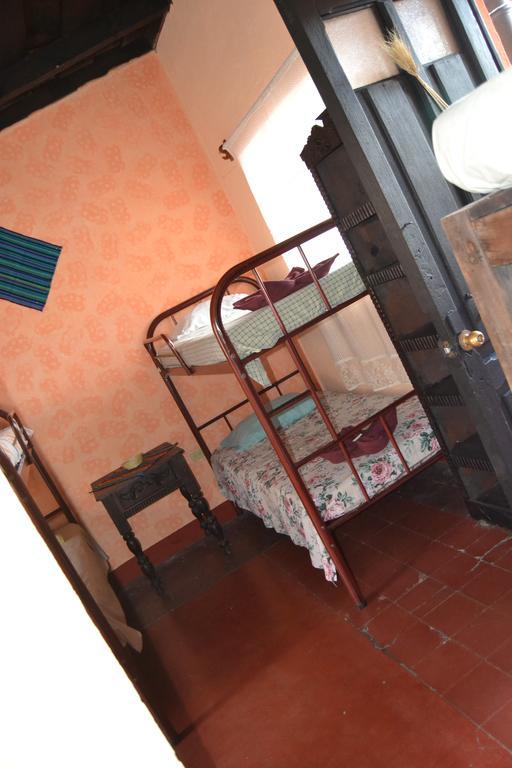 Hostal Morenos Antigua Εξωτερικό φωτογραφία