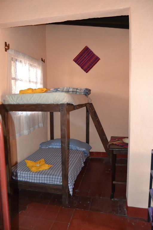 Hostal Morenos Antigua Εξωτερικό φωτογραφία